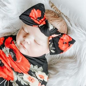 Poppy Floral Baby Swaddle Set
